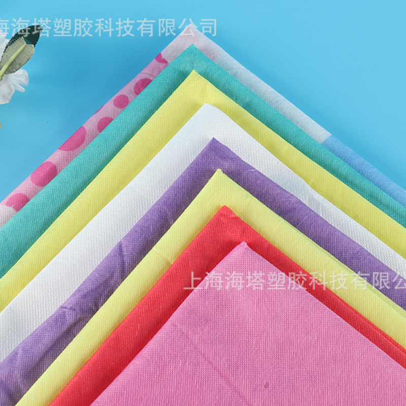 پارچه نبافته محلول در آب خود چسب